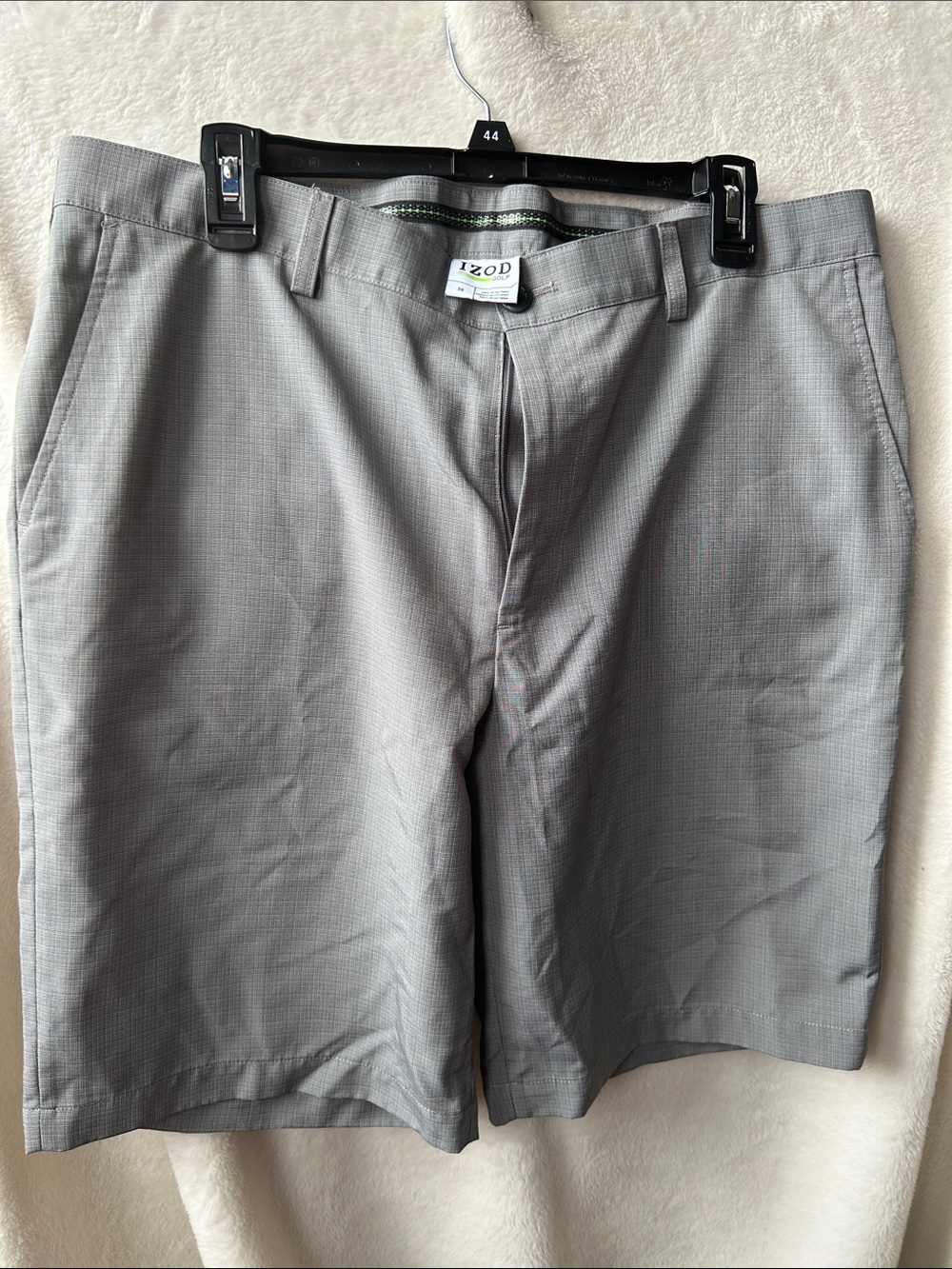 IZOD Men's Gray Performance Stretch Shorts size 36